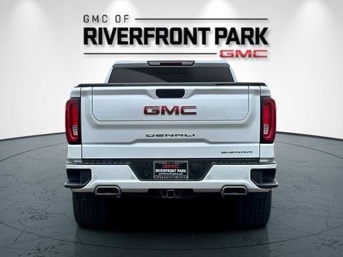 Used 2020 GMC Sierra 1500 Denali image 4