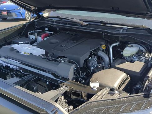 New 2026 Toyota Tundra SR5 image 27