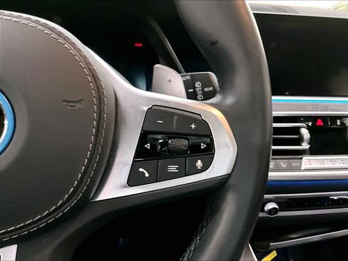 Used 2023 BMW X5 xDrive45e w/ Executive Package image 21