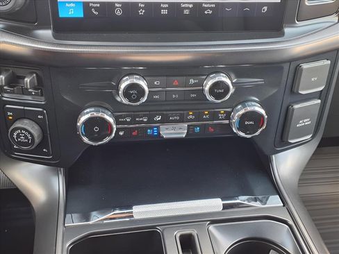 New 2025 Ford F150 Lariat w/ Equipment Group 502A High image 13