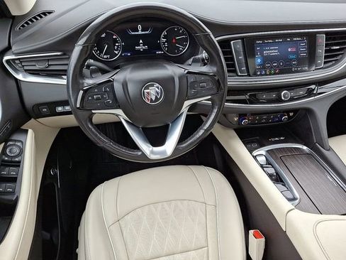 Certified 2022 Buick Enclave Avenir w/ Avenir Technology Package image 12