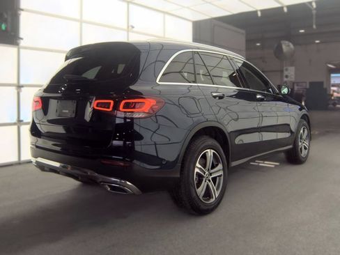 Used 2021 Mercedes-Benz GLC 300 w/ Premium Package image 6