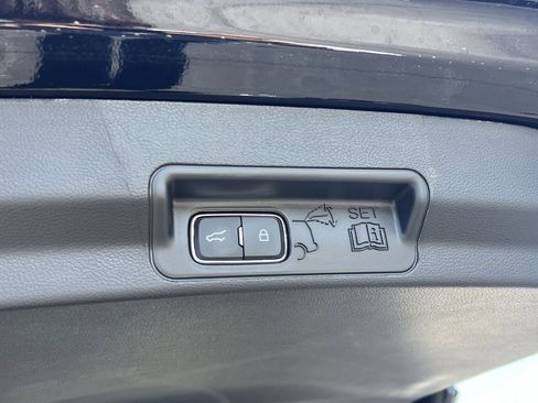 New 2026 Ford Explorer Active image 21