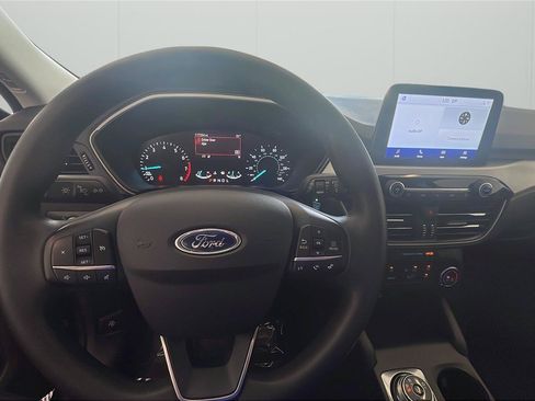 Used 2021 Ford Escape SE FWD image 18