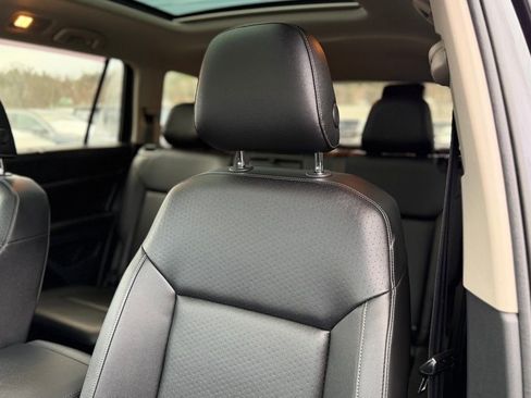 Used 2019 Volkswagen Atlas SEL R-Line image 15