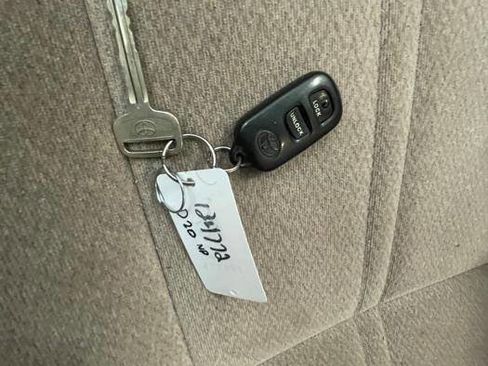 Used 2001 Toyota Camry LE image 43