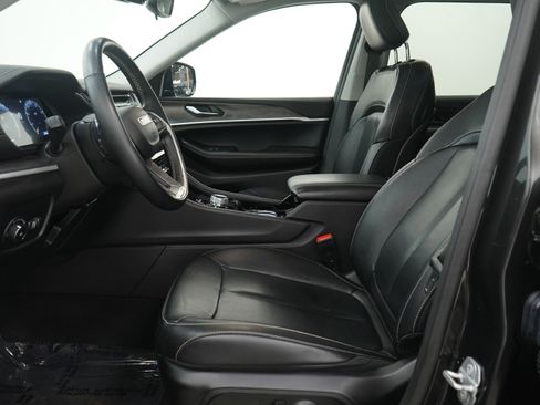 Used 2022 Jeep Grand Cherokee L Limited w/ Trailer Tow Group (B) image 25