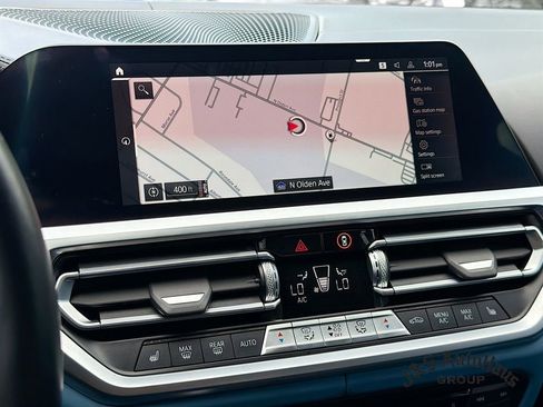 Used 2021 BMW M3 w/ Executive Package RWD image 17