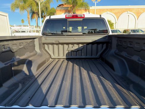 New 2026 Chevrolet Colorado Trail Boss AWD/4WD image 22