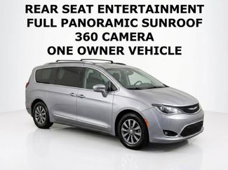 Used 2019 Chrysler Pacifica Touring-L FWD video 1