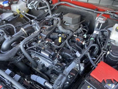 Used 2024 Ford Bronco Big Bend image 11