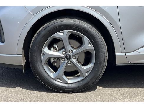 Used 2024 Ford Escape ST-Line image 28