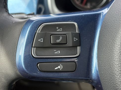 Used 2019 Volkswagen Beetle 2.0T S FWD image 14
