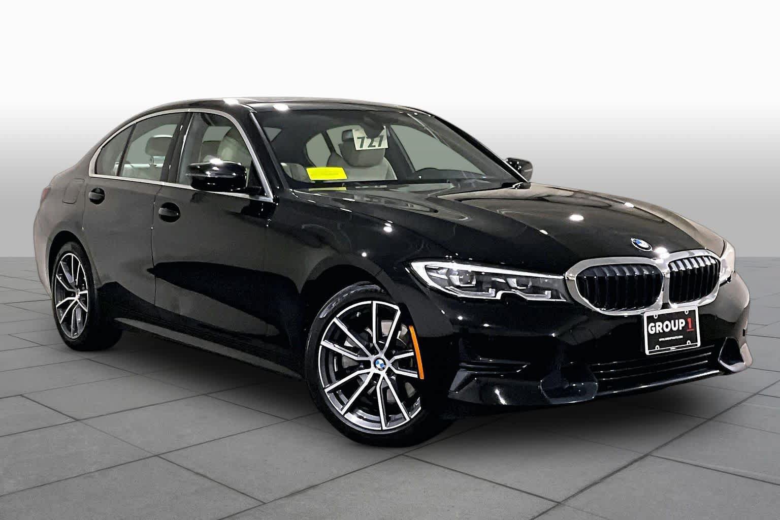 Used 2022 BMW 330i xDrive Sedan w/ Driving Assistance Package AWD/4WD image 2