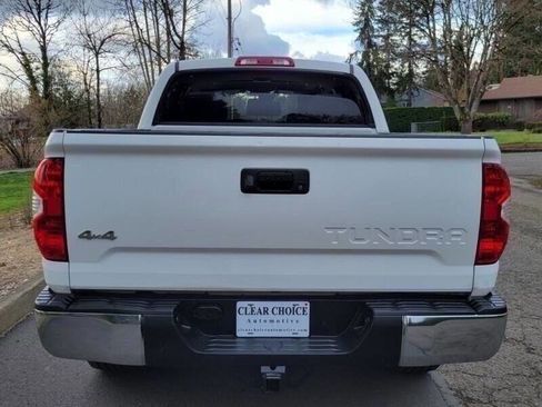 Used 2018 Toyota Tundra Limited AWD/4WD image 9