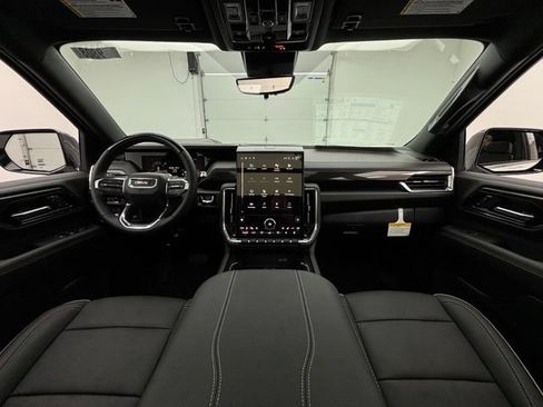 New 2026 GMC Yukon XL Elevation w/ Elevation Premium Package AWD/4WD image 3