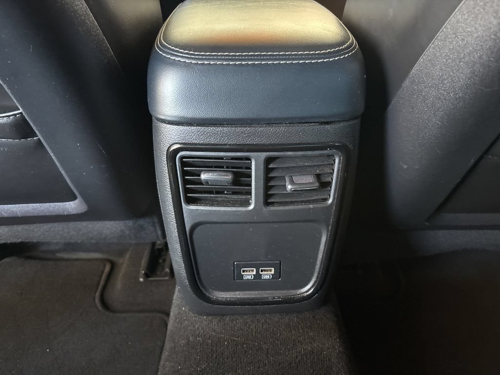 Used 2022 Chrysler 300 S RWD image 19