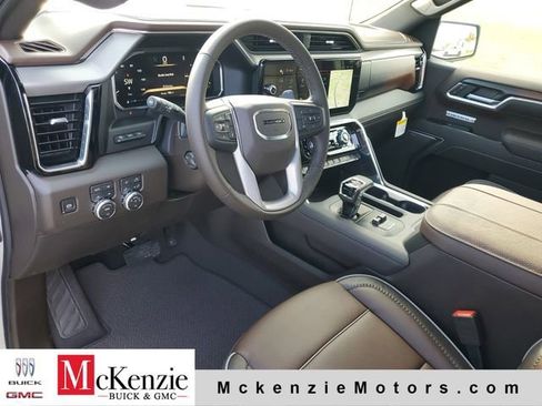 New 2026 GMC Sierra 1500 Denali w/ Denali Reserve Package AWD/4WD image 6