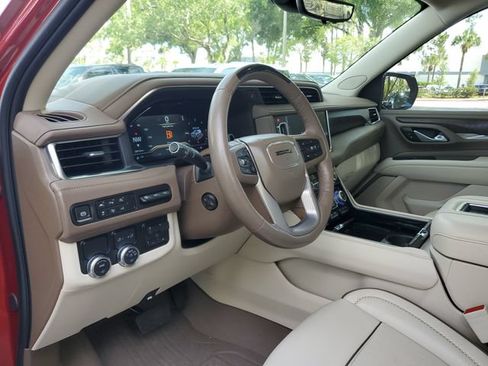 Used 2024 GMC Yukon XL Denali w/ Denali Reserve Package RWD image 19