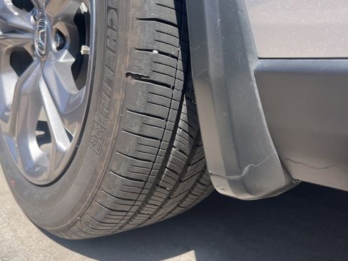 Used 2024 Honda Accord EX image 2