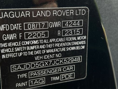 Used 2018 Jaguar F-TYPE Convertible image 39