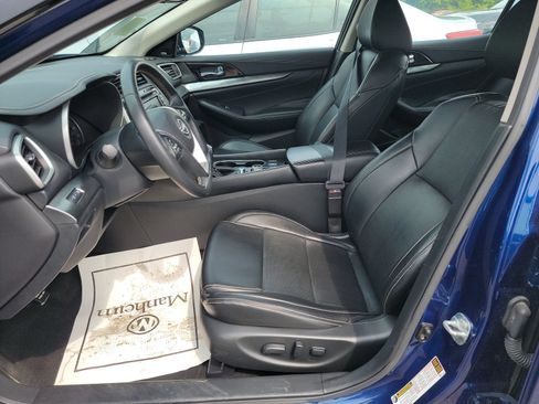 Used 2023 Nissan Maxima SL FWD image 13
