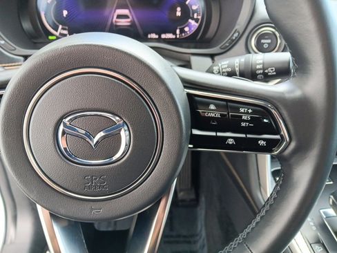 Certified 2025 MAZDA CX-70 Plug-In Hybrid w/ Premium Plus image 17