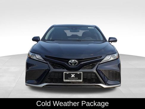 Used 2022 Toyota Camry XSE AWD/4WD image 2
