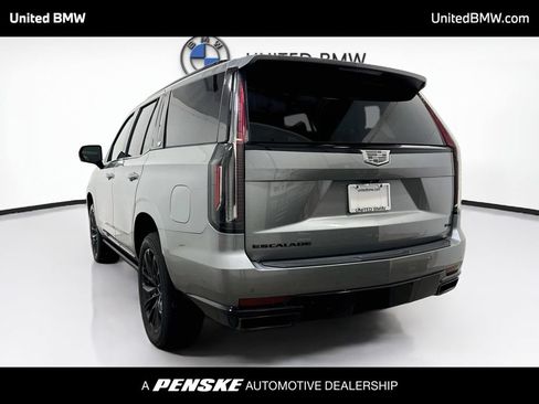 Used 2024 Cadillac Escalade Sport Platinum w/ LPO, ONYX Package AWD/4WD image 7