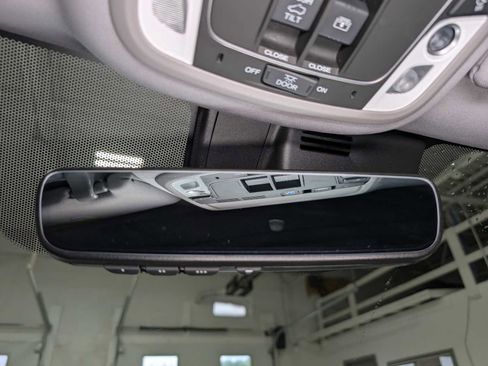 Used 2021 Honda Pilot Elite image 29