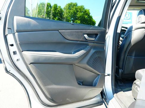 Certified 2024 Acura MDX SH-AWD w/ Advance Package image 35