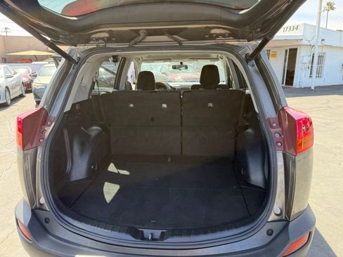 Used 2015 Toyota RAV4 XLE FWD image 19
