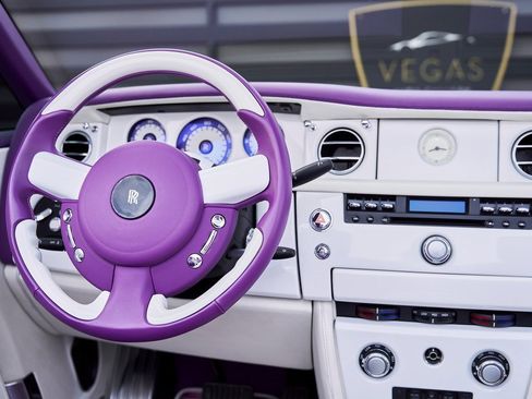 Used 2008 Rolls-Royce Phantom Drophead Coupe image 59