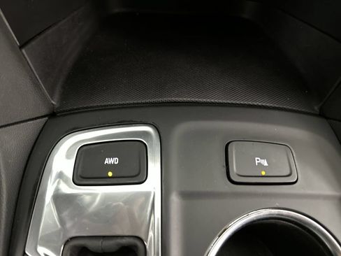 Used 2024 Chevrolet Equinox LT AWD/4WD image 34