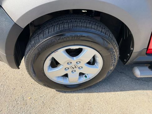 Used 2005 Honda Element EX image 29