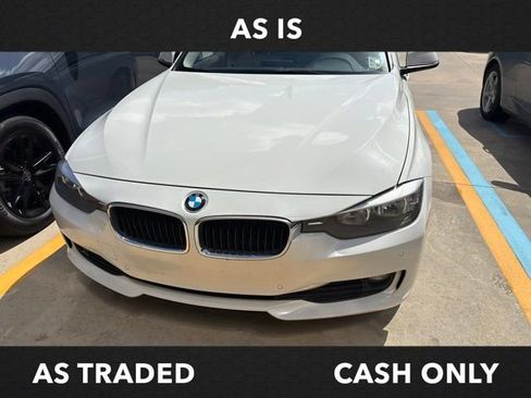 Used 2015 BMW 320i Sedan RWD image 2