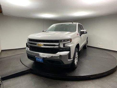 Certified 2019 Chevrolet Silverado 1500 LT w/ All-Star Edition AWD/4WD image 3