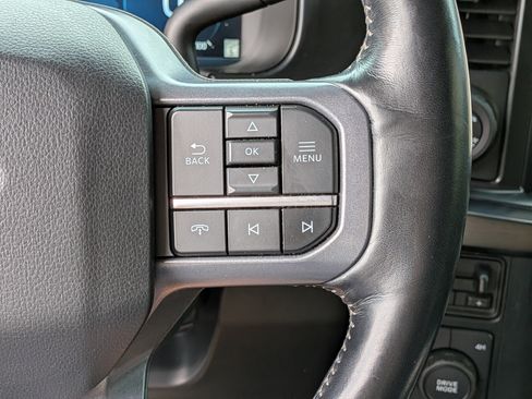 Used 2023 Ford F250 Lariat w/ Lariat Ultimate Package AWD/4WD image 25
