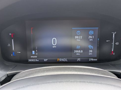 Used 2025 Ford Escape Active AWD/4WD image 16