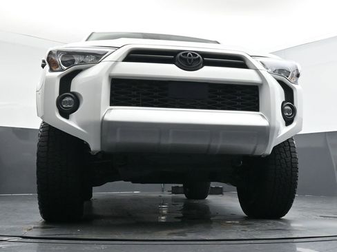 Used 2023 Toyota 4Runner TRD Off-Road Premium image 32