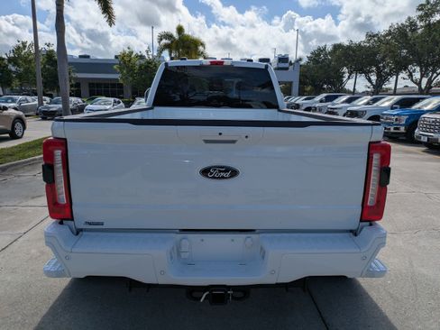 Used 2026 Ford F450 Lariat AWD/4WD image 5