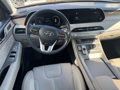 Used 2021 Hyundai Palisade Calligraphy image 15