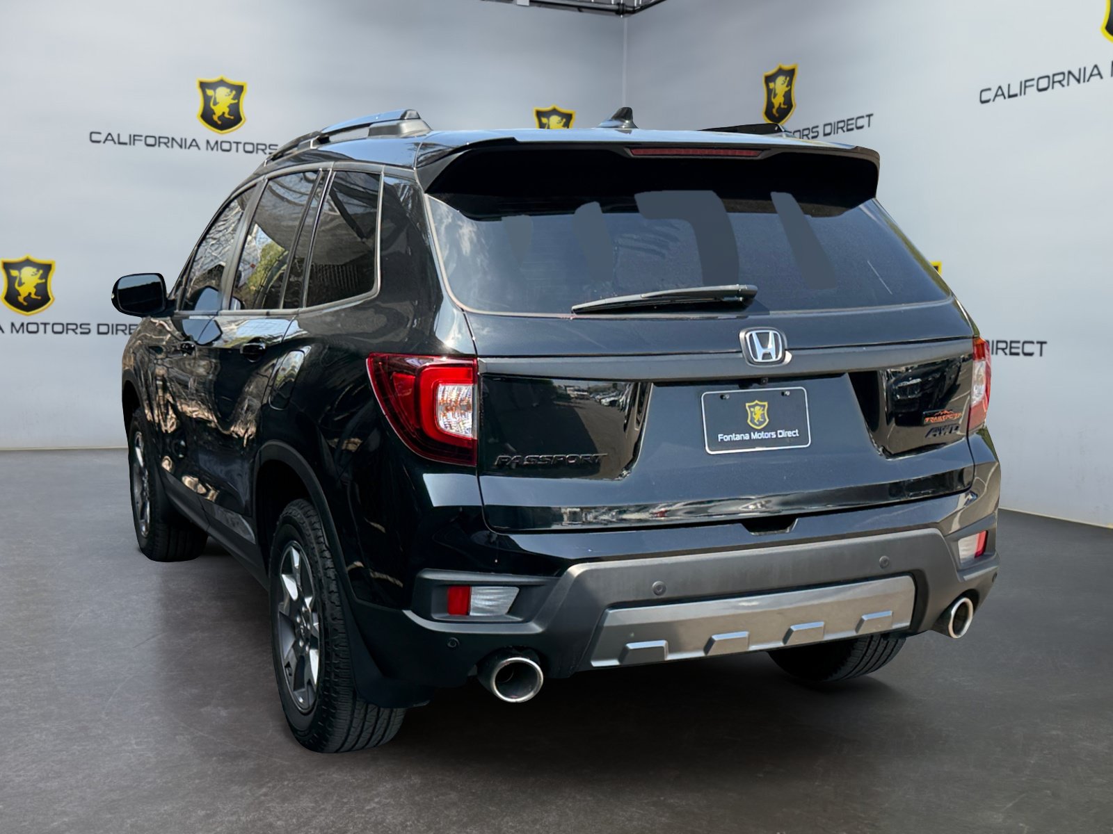 Used 2023 Honda Passport TrailSport image 3