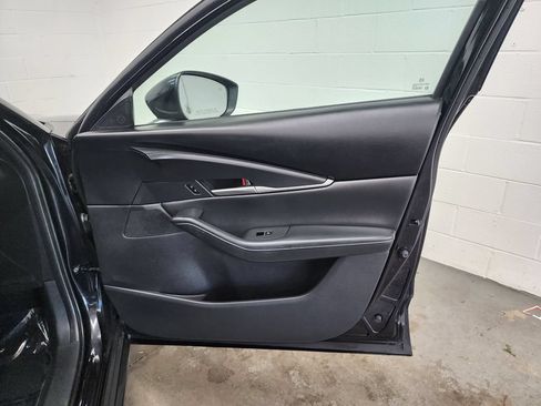 Used 2021 MAZDA CX-30 FWD 2.5 S w/ Select Package image 28