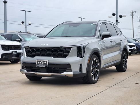 New 2026 Kia Sorento EX w/ EX Premium Package FWD image 2
