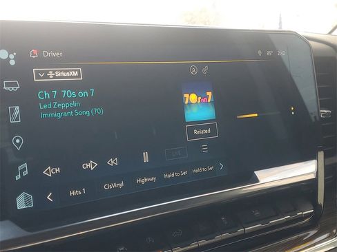 Used 2023 Chevrolet Silverado 1500 RST image 23