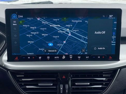 Used 2024 Ford Escape SE image 24