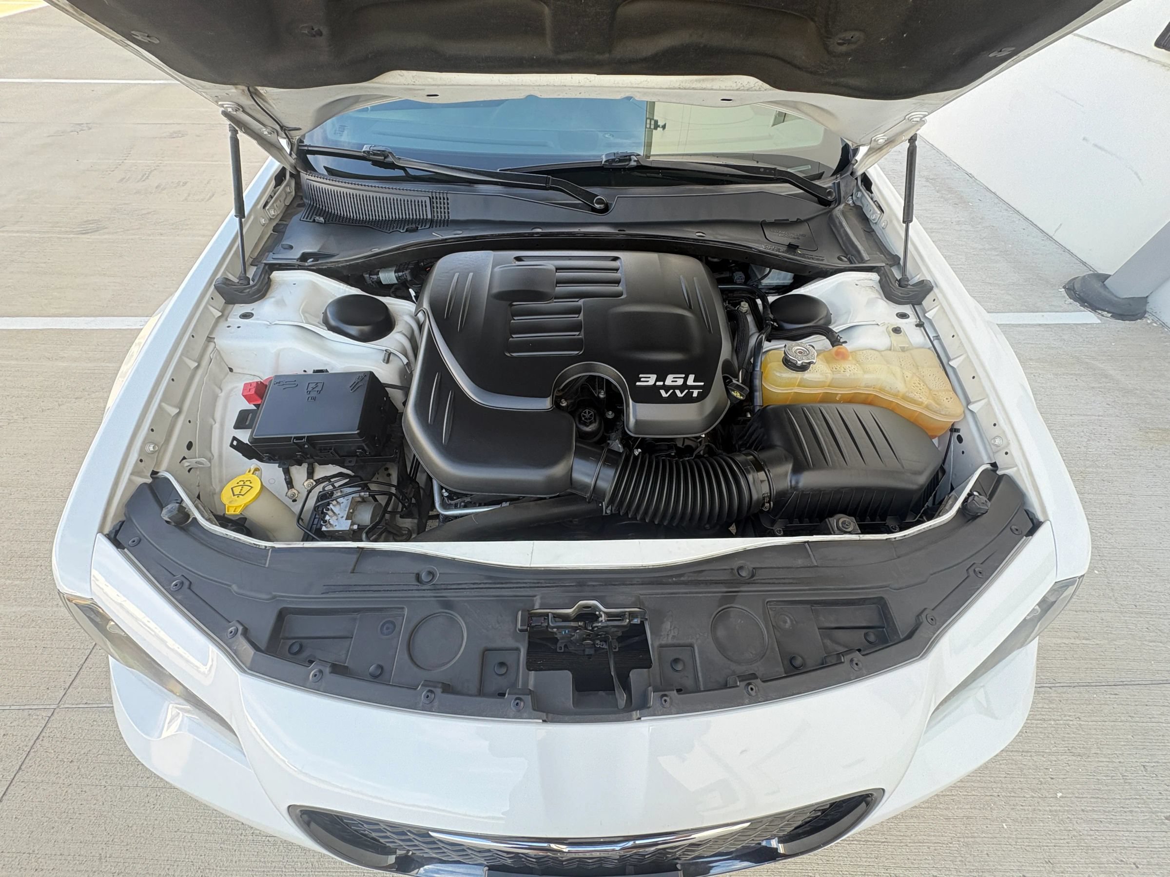 Used 2019 Chrysler 300 S RWD image 22