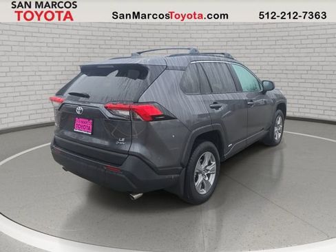 Used 2025 Toyota RAV4 LE image 5