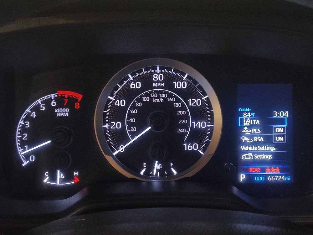 Used 2021 Toyota Corolla LE FWD image 23